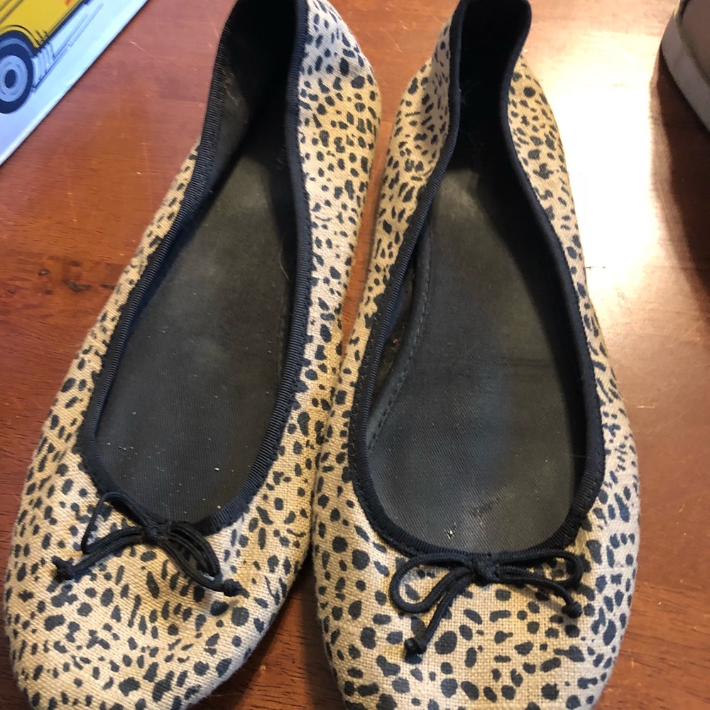 Old Navy ballet flats